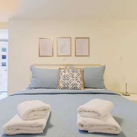 Apartment Yiasemi Open-plan Suite, Near *